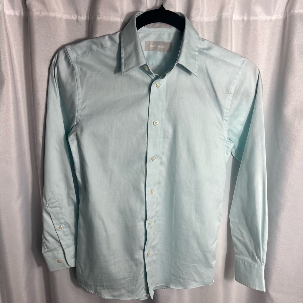 Nordstrom Boys Button Down Long Sleeve Light Blue Size 8 Non-Iron Cotton